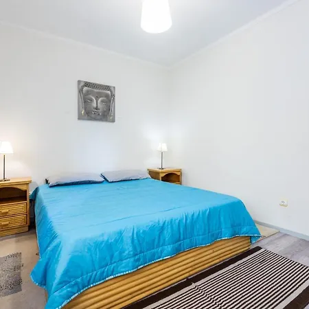 Apartamento Bar And *