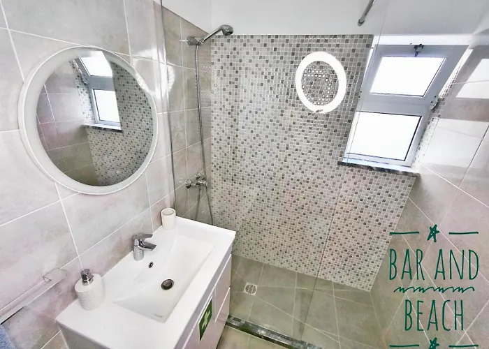 公寓 Bar And 波尔蒂芒